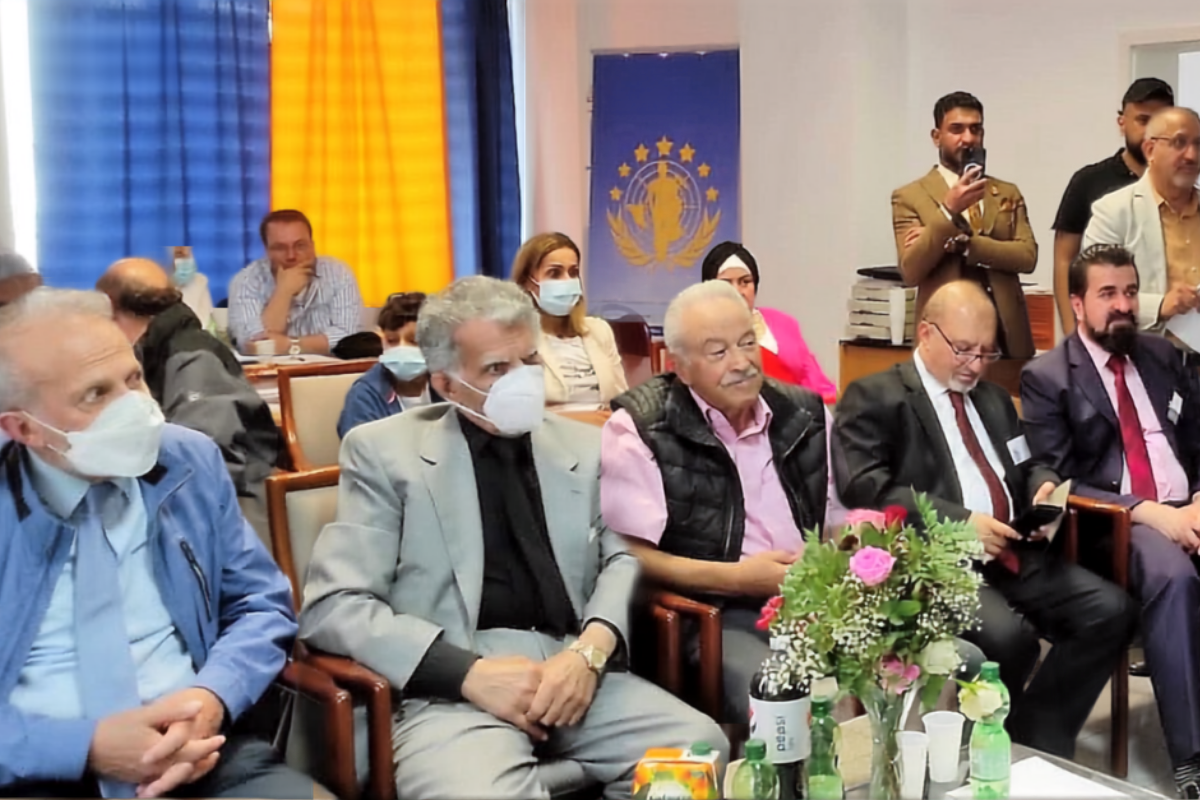 Iraqi General Consul meeting with citizens in Essen at Human Restart office